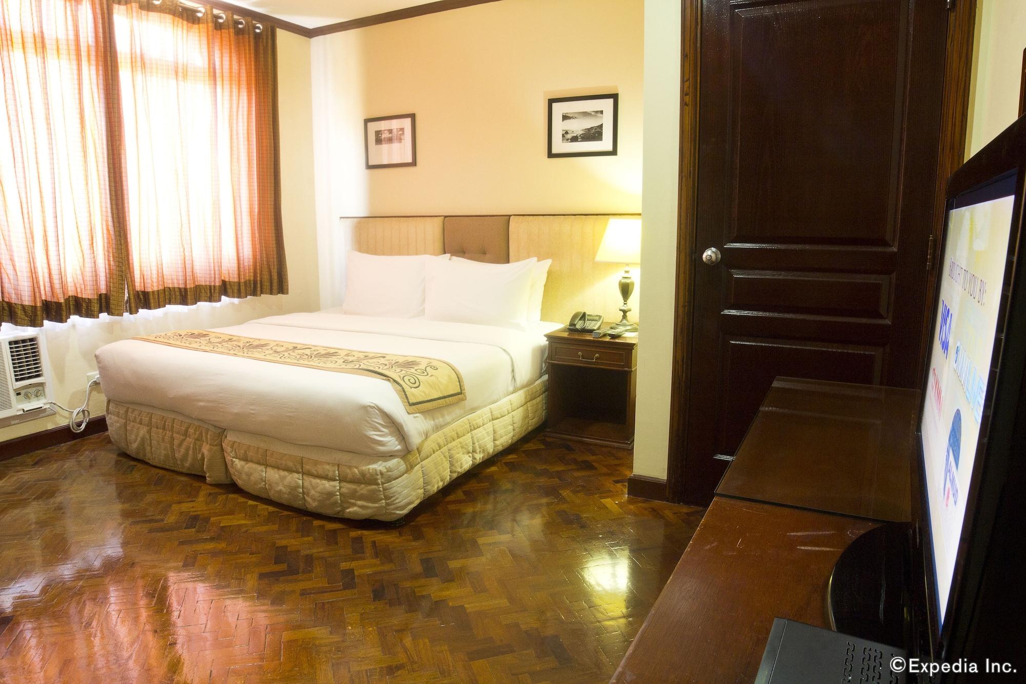 Parque Espana Residence Hotel Muntinlupa City Экстерьер фото