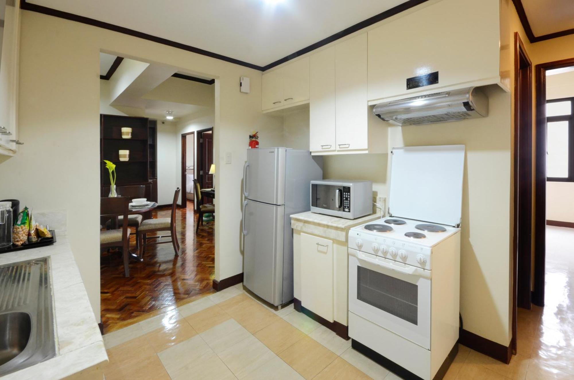 Parque Espana Residence Hotel Muntinlupa City Экстерьер фото
